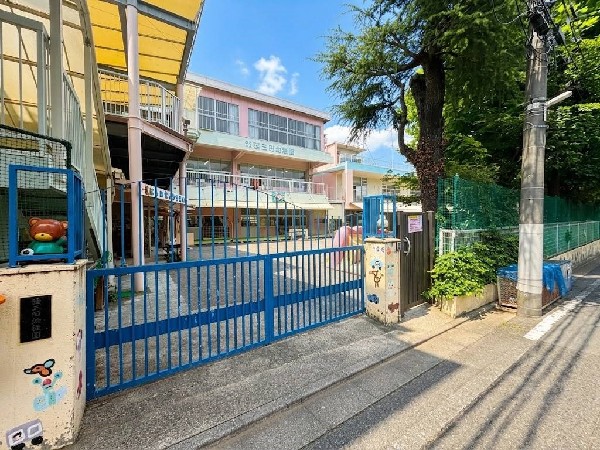 西三田幼稚園(日常生活が遊び中心である幼児期に、豊かでのびのびとした遊びを目指します。)