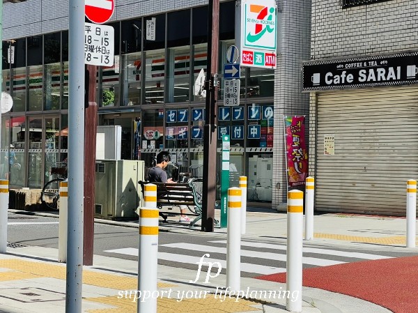 セブンイレブン横浜藤棚商店街店(近くて便利、期待以上の品質を提供するコンビニ。セブンイレブンの商品を最短30分で届ける7NOW取扱店。)
