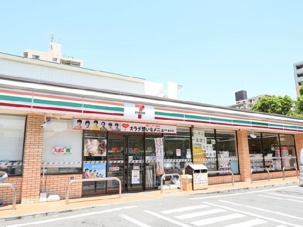 セブンイレブン 横浜生麦４丁目店(近くて便利、期待以上の品質を提供するコンビニ。セブンイレブンの商品を最短30分で届ける7NOW取扱店。)